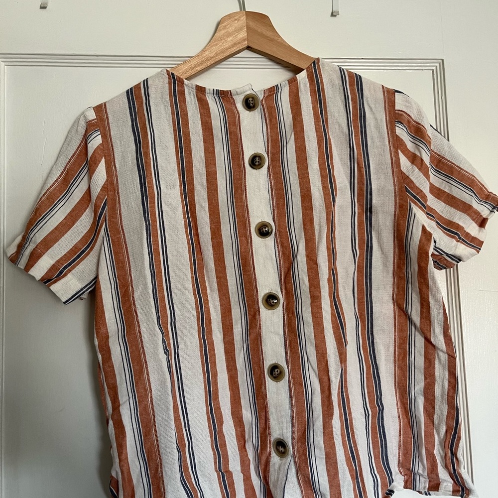 Madewell button-back top in Striped Mulled Cider